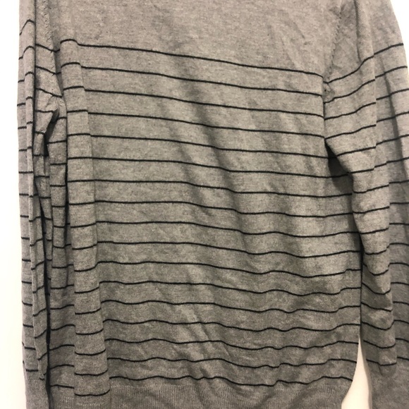 Mossimo Grey & Black Stripped Vneck SZ XXL - Picture 4 of 8